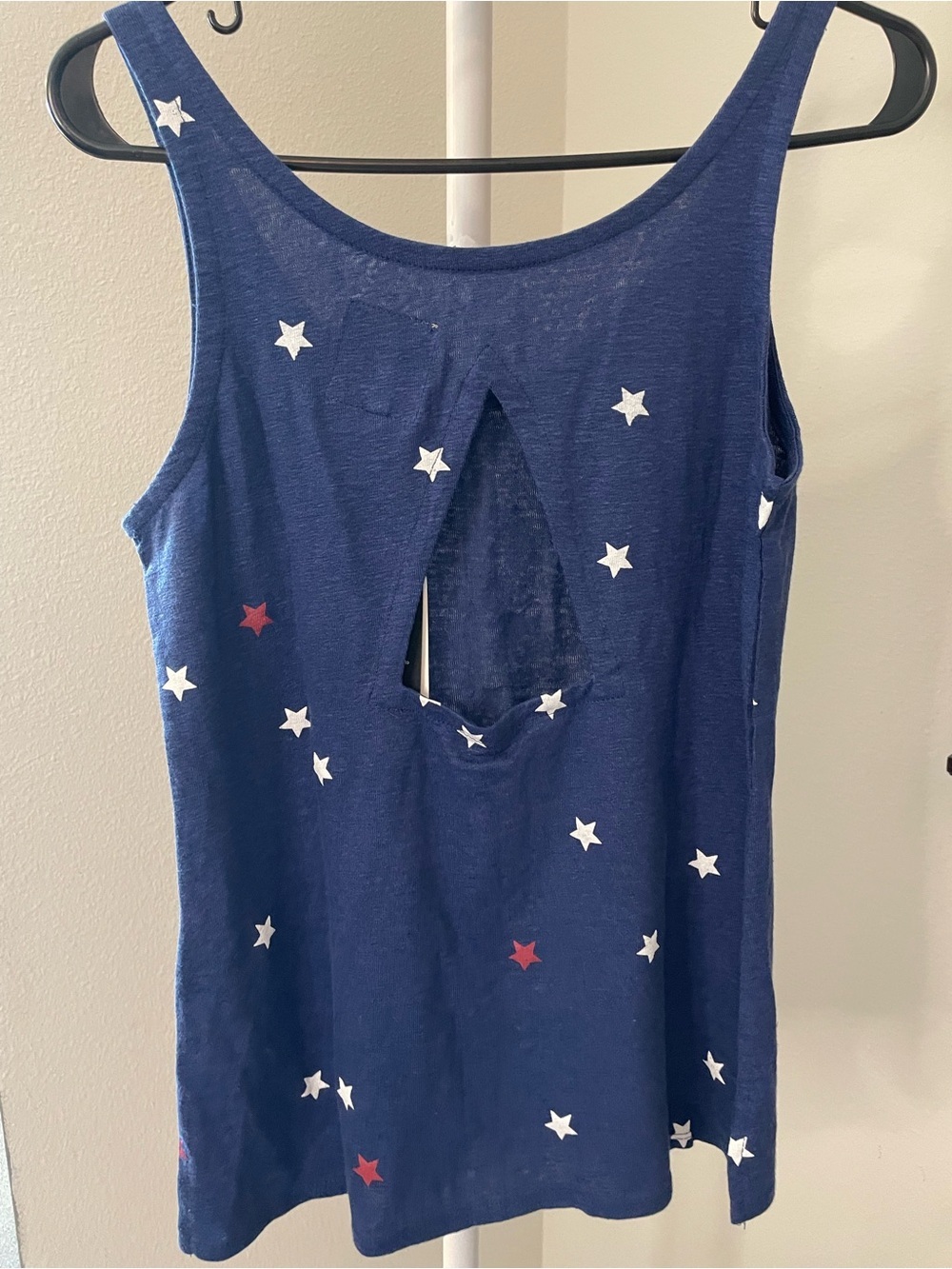 Chaser Navy Star Print Linen Tank Top - Blue, White & Red Stars - Picture 3 of 6